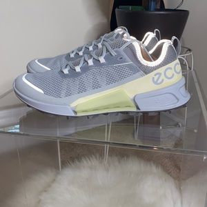 ECCO BIOM 20